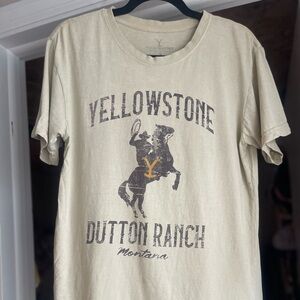Yellowstone Dutton Ranch Graphic Tshirt